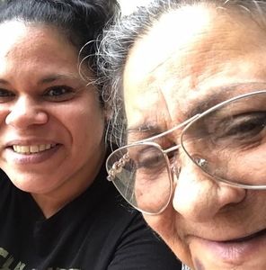 Meet your Posher, Yesenia